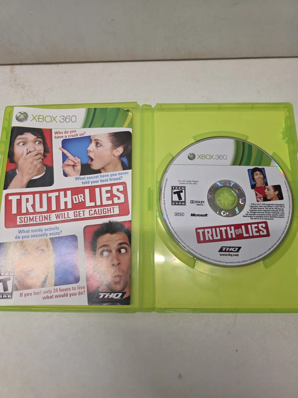 Truth or Lies Xbox 360 2010 THQ Tested Working Complete Case Disc Microphone Req